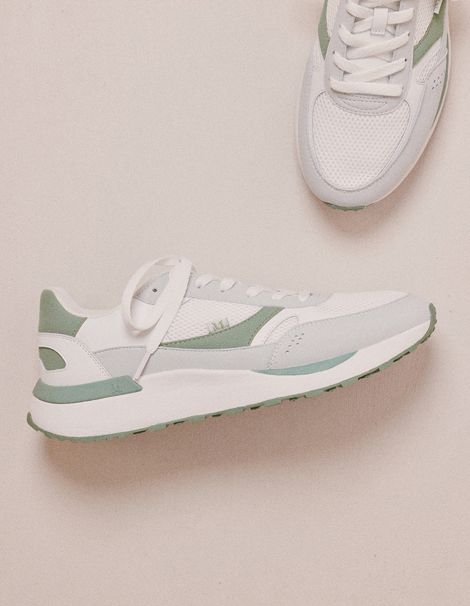 Baskets basses Anael - Cuir recyclé et suède vegan blanc sauge