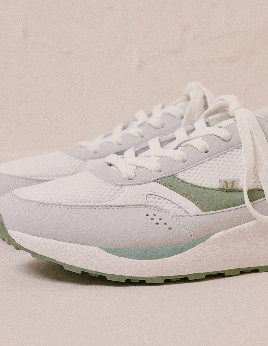 Baskets basses Anael - Cuir recyclé et suède vegan blanc sauge